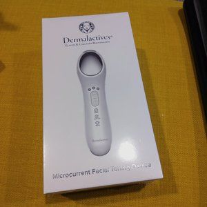 NIB/Sealed Dermalactives Microcurrent Facial Toning Device